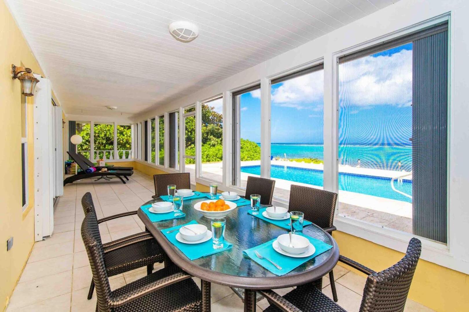 Thatch Hill - Renovated Beach House With Pool, Short Walk To The Rum Point Club Driftwood Village المظهر الخارجي الصورة